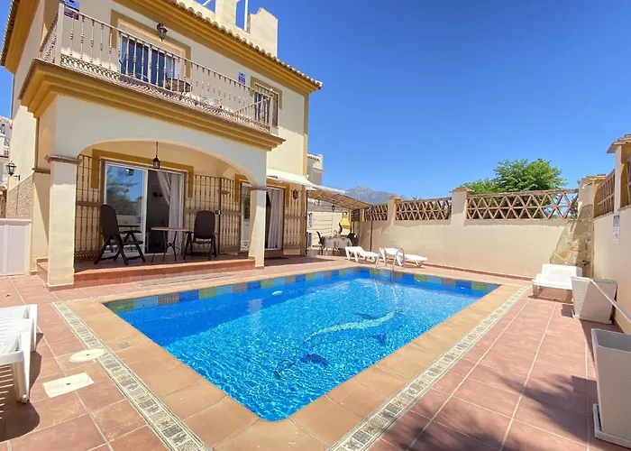 Ferienhaus Mit Privatpool Fuer 6 Personen Ca 250 Qm In Nerja, Andalusien Costa Del Sol