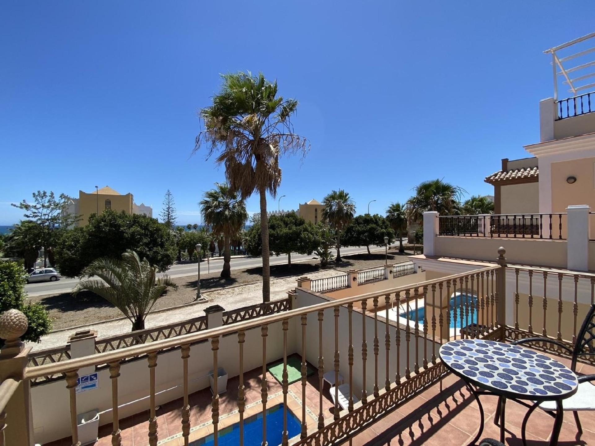 Hébergement de vacances Mit Privatpool Fuer 6 Personen Ca 250 Qm In Nerja, Andalusien Costa Del Sol